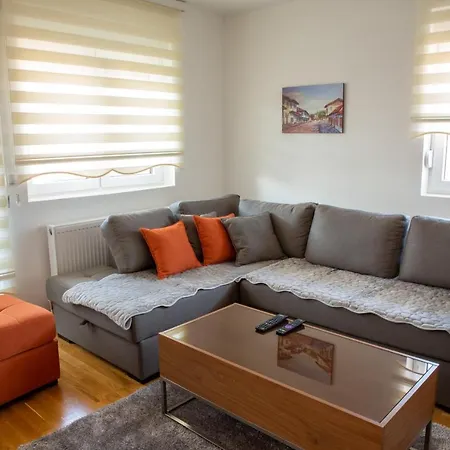 Lux 2 Apartment Novi Pazar