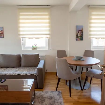 Lux 2 Novi Pazar