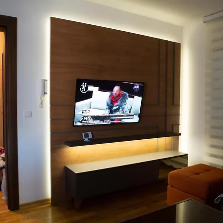 Lux 2 * Novi Pazar