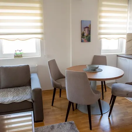 Lux 2 * Novi Pazar